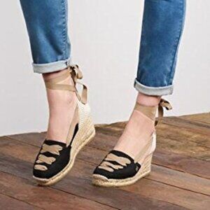VISCATA Black/Cream Laces Escala Espadrille Canvas Wedges w/Ankle Laces Sz 9 1/2